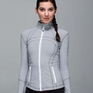 Lululemon Athletica Gray Jacket Versatile and Stylish